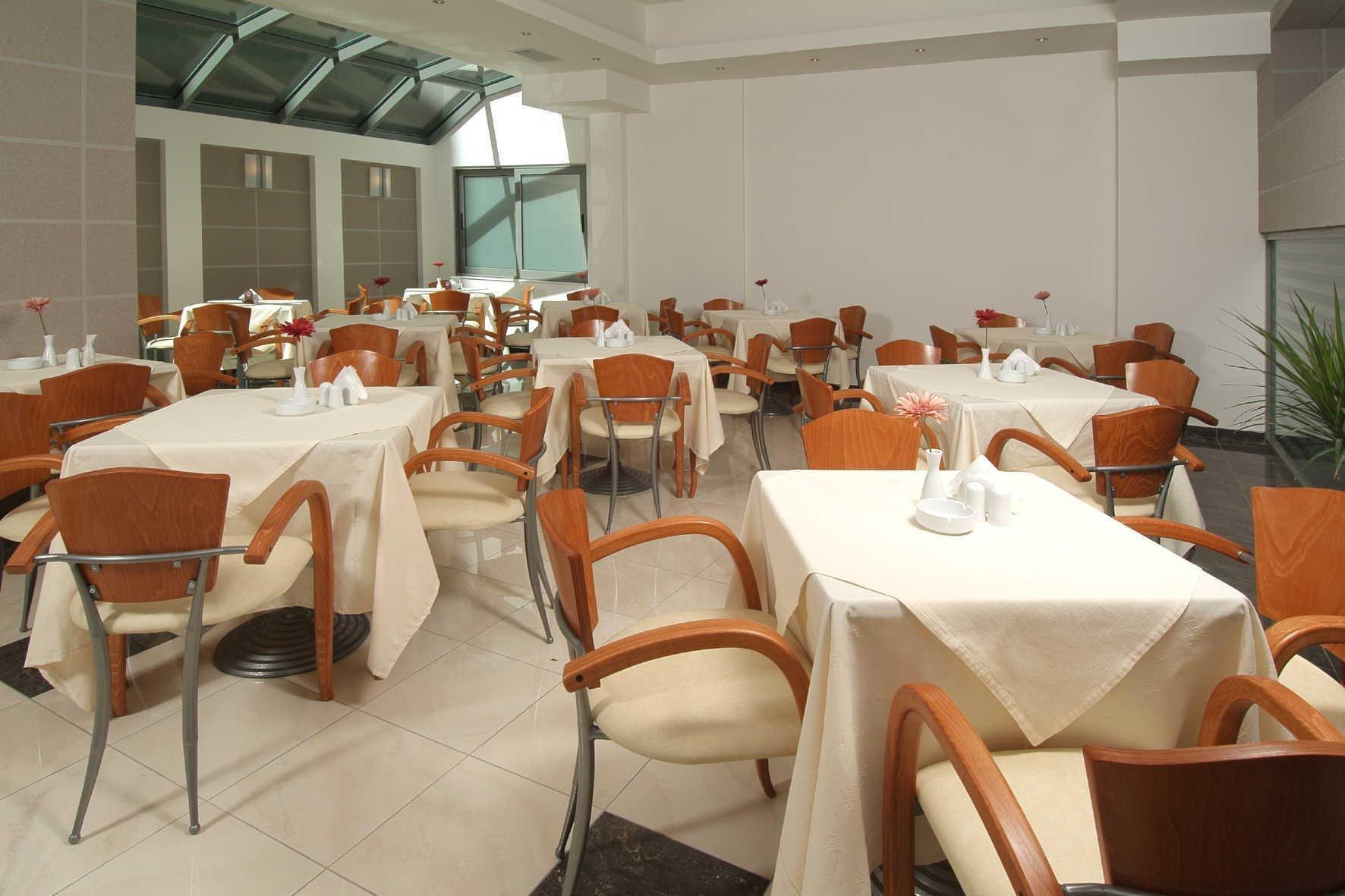 Mirabello 3*